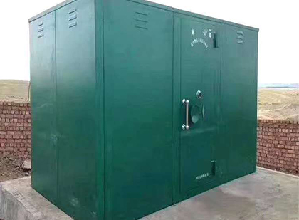 个旧炸药柜的作用：不仅仅是容器，更是安全与管理的核心防线